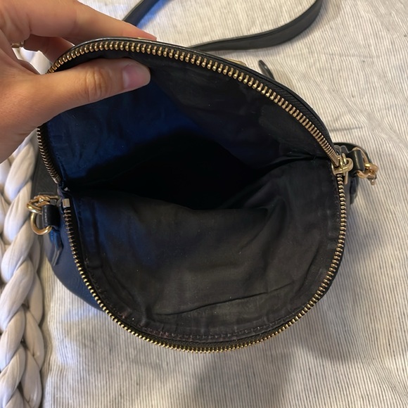 Marc by Marc Jacobs cross body bag. - Picture 6 of 11